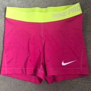 Nike pro spandex small